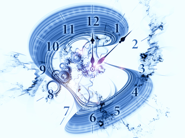 hodiny které jsou rozpité a zkreslené a symbolizují změnu vzpomínek a naší paměti